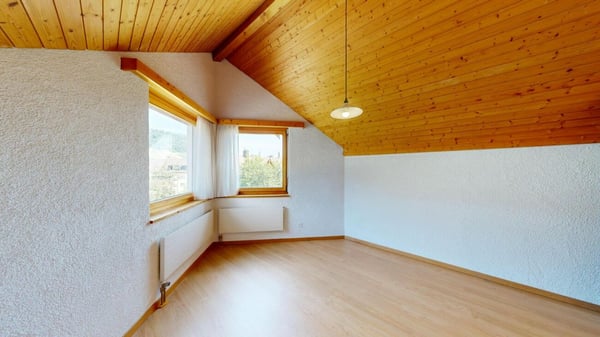 Charmante 5.5 Zimmer-Dachwohnung 12
