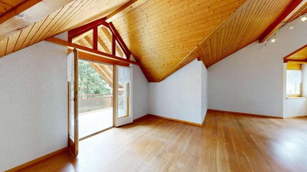 Charmante 5.5 Zimmer-Dachwohnung 5