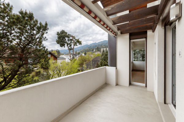 Attraktive 4.5 Zimmer-Dachwohnung mit Weitblick 10
