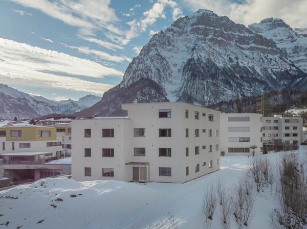 1.5-Zimmer-Attikawohnung in Netstal