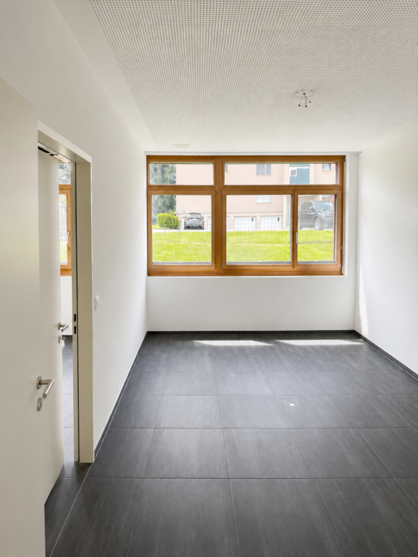 Vielseitige Gewerbefläche in zentraler Lage in Reichenburg