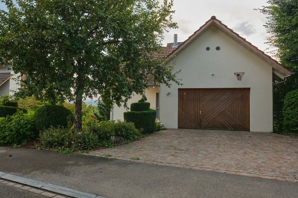 Charmantes, gepflegtes 7.5-Zimmer-Einfamilienhaus, freistehend, an ruhiger, schöner Lage in Rafz 21