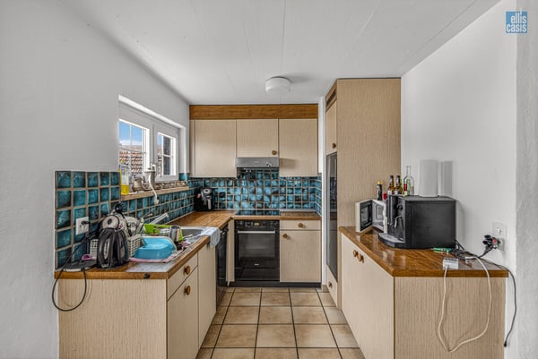 Sehr gepflegtes Mehrfamilienhaus mit Unterniveaugarage im Dorfzentrum! 7