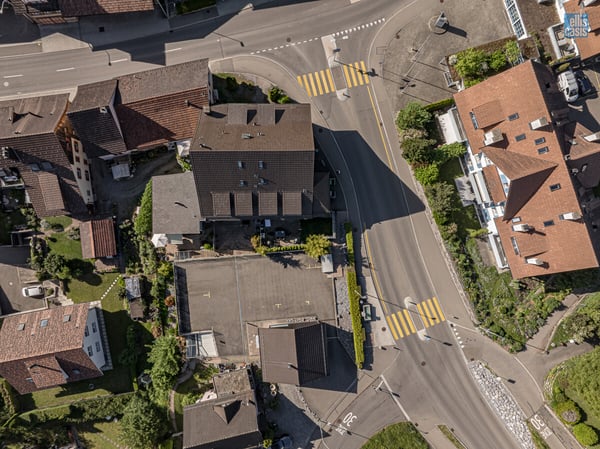Sehr gepflegtes Mehrfamilienhaus mit Unterniveaugarage im Dorfzentrum! 5