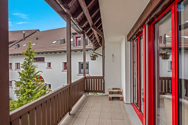 Gepflegte 4.5-Zimmerwohnung mit Cheminée, Balkon und viel Potenzial 8