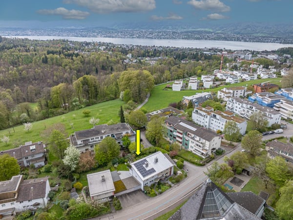 Doppelhaushälfte - ruhig gelegen mit Garten & grosser Terrasse 1