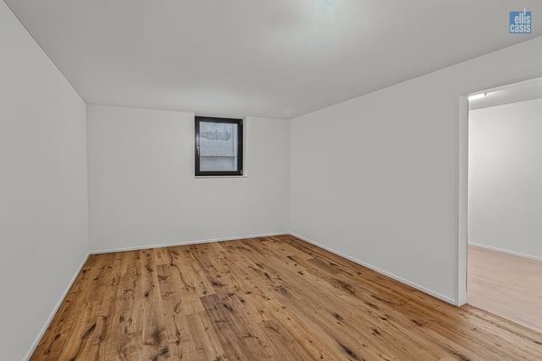 Neue 4,5-Zimmer-Terrassenwohnung mit grosszügigen Nebenräumen! 7