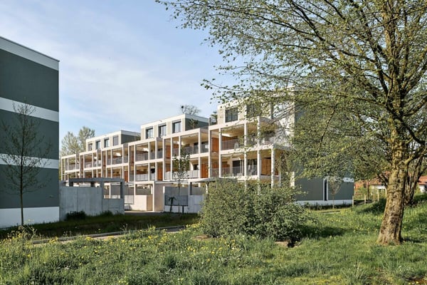 moderne 1.5 Zi.-Parterre-Wohnung in der Blumenau 8