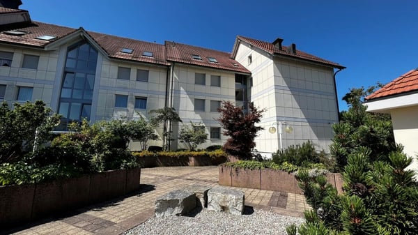 4.5 Zi.-Parterre-Wohnung mit Blick ins Grüne 2