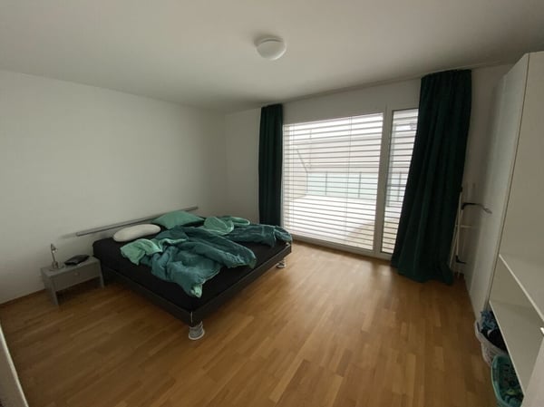 Top-gepflegte, moderne 3.5 Zi.-Dachwohnung im Dorfzentrum 5