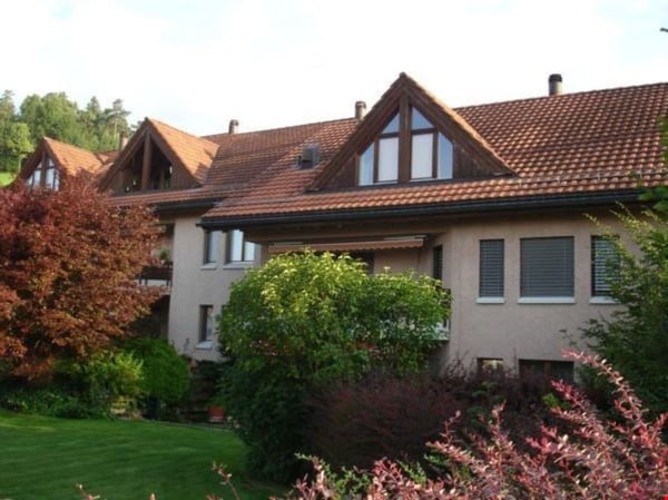 gemütliche 4.5 Zi.-Gartenwohnung am Hofberg