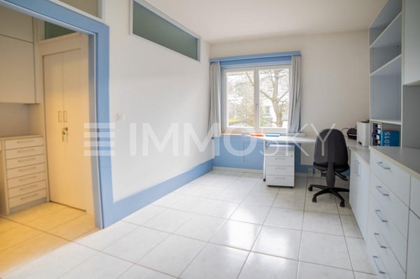 Ihr repräsentatives Büro für grosse Pläne 5