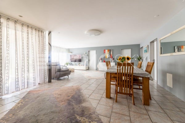 Grosszügiger Wohntraum für Ihre Familie 8