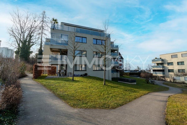 Hier ist der See zum greifen nah - einfach zum Wohlfühlen 1