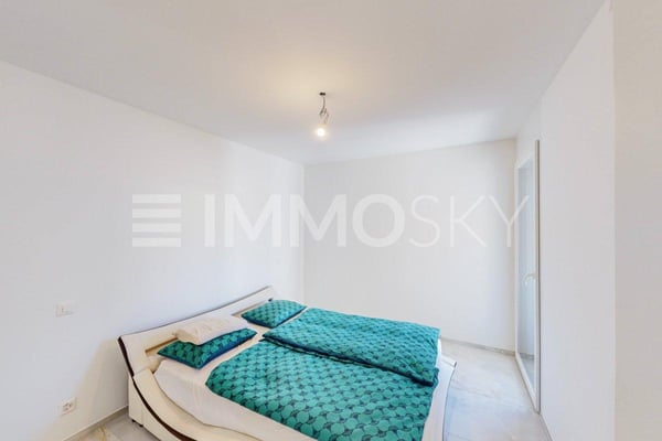 Moderno e funzionale, attico e terrazza esclusiva 4