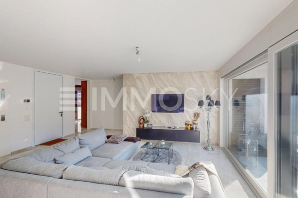 Moderno e funzionale, attico e terrazza esclusiva 5