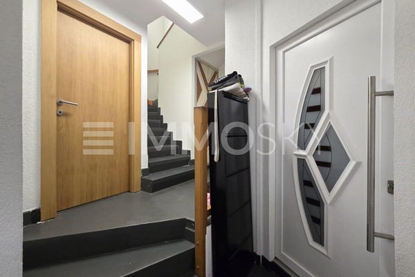 Idéal investisseur deux appartements rénovés à Ardon. 8