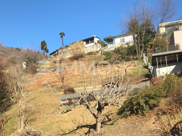 Soleggiato e con vista stupenda 1