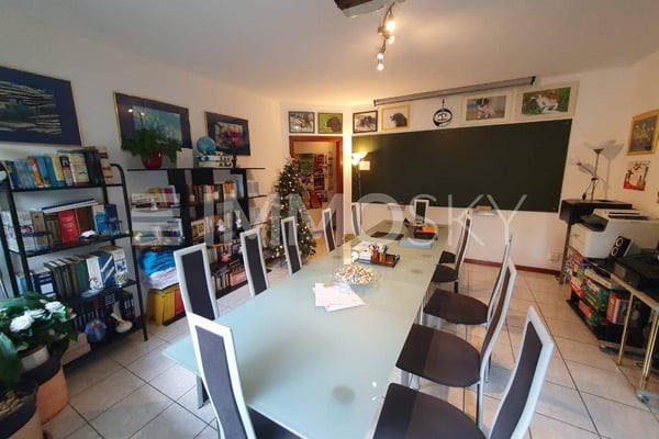 Ufficio elegante e accogliente per studi e professionisti 1