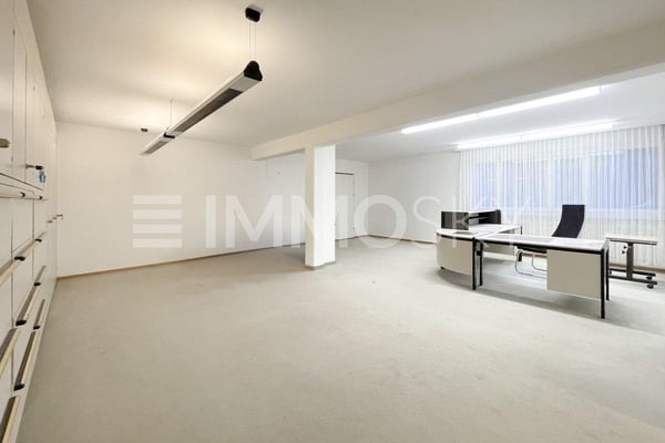 Superbe bureau à 15 min du centre-ville ! 3