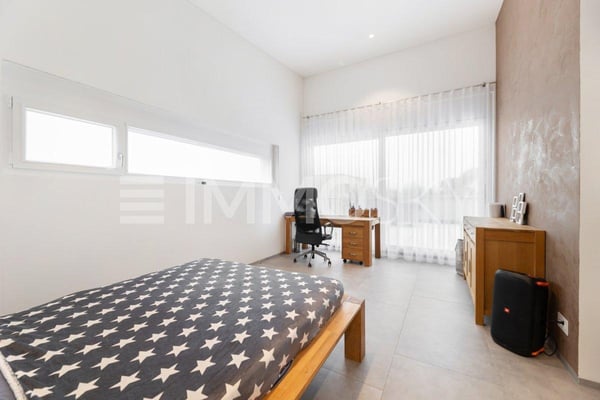 Ein architektonisches Highlight mit reichlich Platz 6