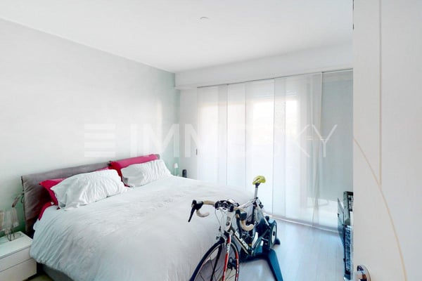 In centro, piano alto panoramico, con vista lago 3