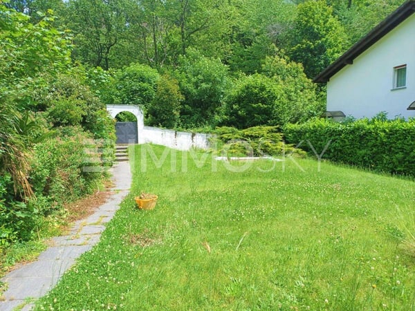 La tua nuova villetta incorniciata dal bosco 1