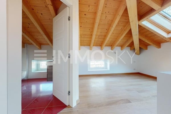 Finiture di pregio in villa ristrutturata in stile Liberty 3