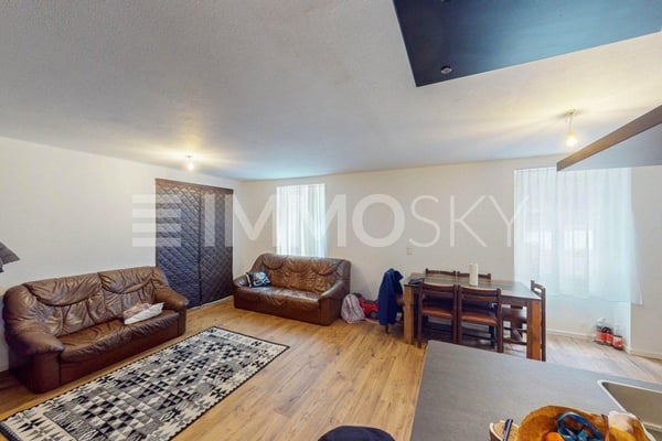 Bifamiliare, appartamento duplex con terrazzo e altro con veranda 8