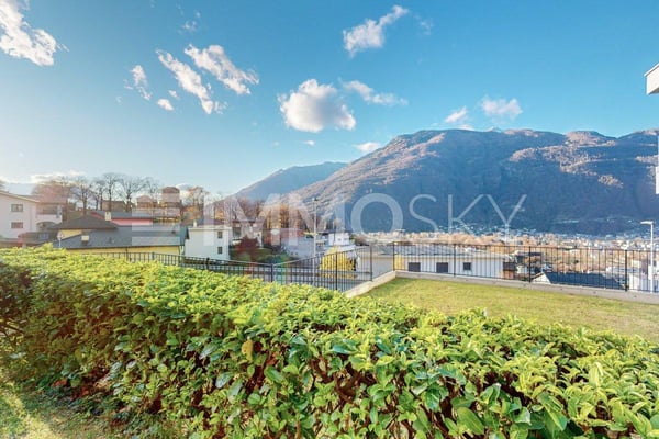 Esclusivo con giardino privato 7