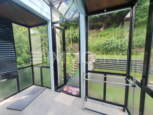 DIVERSE GENERAZIONI SOTTO LO STESSO TETTO 4