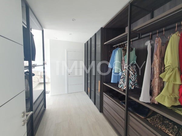 Villa Esclusiva con Piscina e Vista – Nuova Costruzione 2025 3