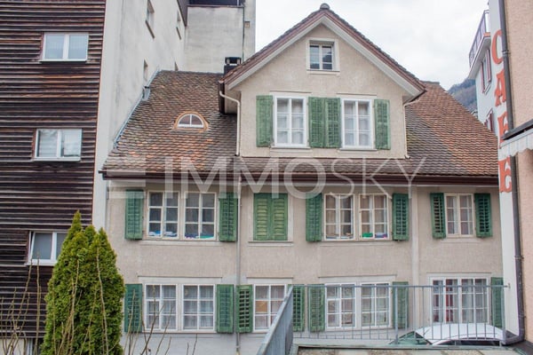 Rendite und Potenzial vereint – Mehrfamilienhaus mit Ausbauoption 1