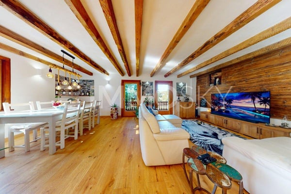 VISITE VIRTUELLE: Maison 1.5 pièces à Flanthey VS 2