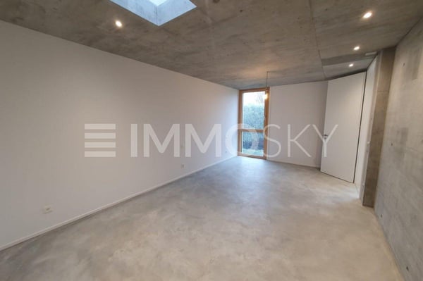 Elegante villetta di nuova costruzione con giardino 5