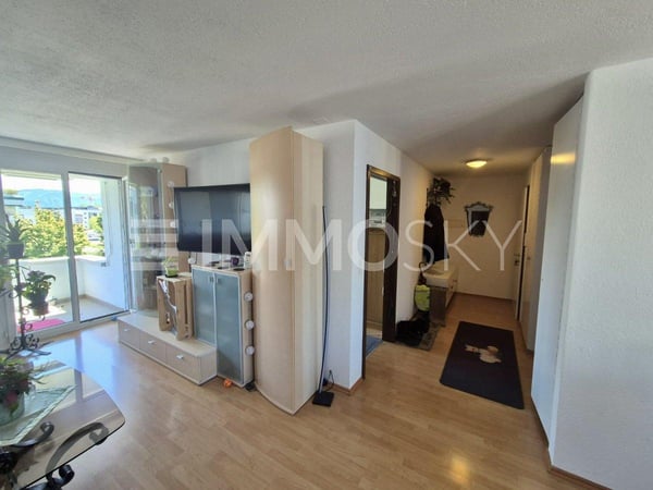 Angenehme Wohnlage mit Blick auf das Schloss 1