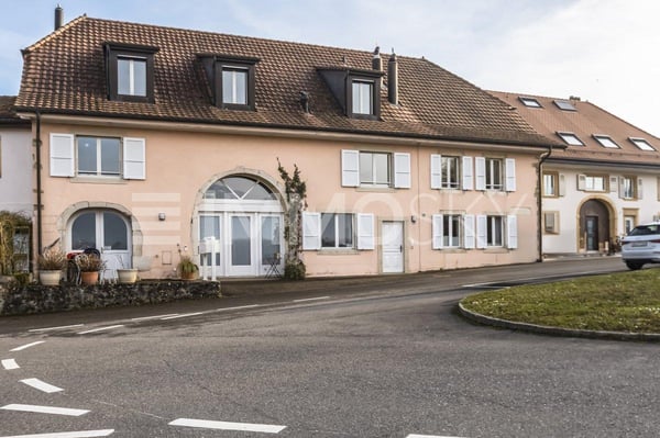 Chamblon : Attique 1.5 pces de charme avec vue imprenable ! 6