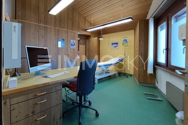 Unglaubliches Potenzial für Praxis, Coiffeur, Kosmetikstudio, Büro 5