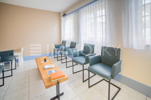 Ihr repräsentatives Büro für grosse Pläne 7