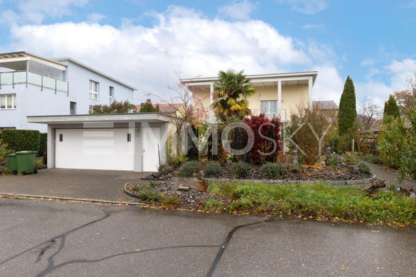 Stilvolles Eigenheim mit grüner Wohlfühloase 7