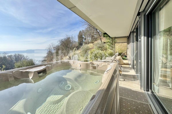 Appartement d’exception avec vue lac et prestations haut de gamme 6
