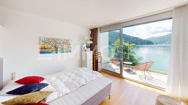 Elegante villa a Bissone con accesso diretto al lago di Lugano 2