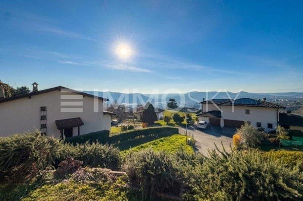 Casa da sogno da riportare in vita nel cuore del verde 7