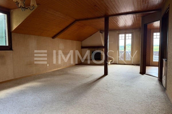 Rare à La Sarraz Chalet de 2 appartements avec énorme potentiel ! 2