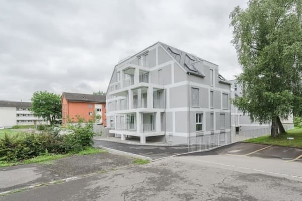 Tiefgaragenparkplätze zu vermieten 3