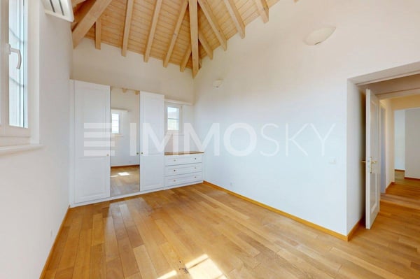 Au coeur de Mont-sur-Rolle : Maison d'exception 10
