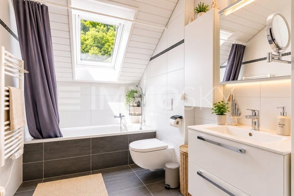 Appartement 4.5 pces de 131 m2 à 10 min. de Orbe 10