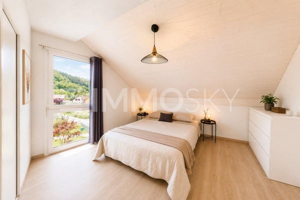 Appartement 4.5 pces de 131 m2 à 10 min. de Orbe 9
