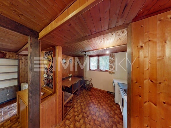 Casa bifamiliare in zona residenziale soleggiata 3
