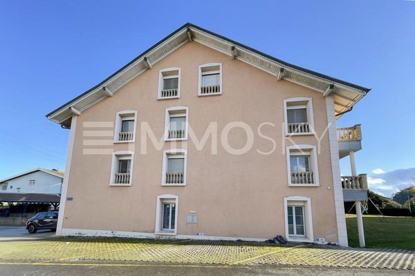 Pour investisseurs : Immeuble à 5 min. de Chavornay (REN. env. 4.37%) 2